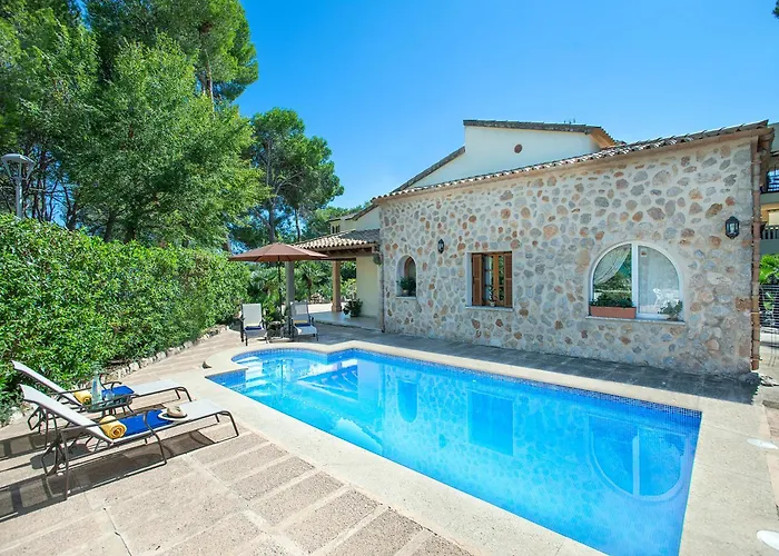 Owl Laura - 8 Min Walk To The فيلة *